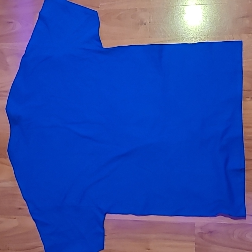 Shirt - Picture 3 of 3